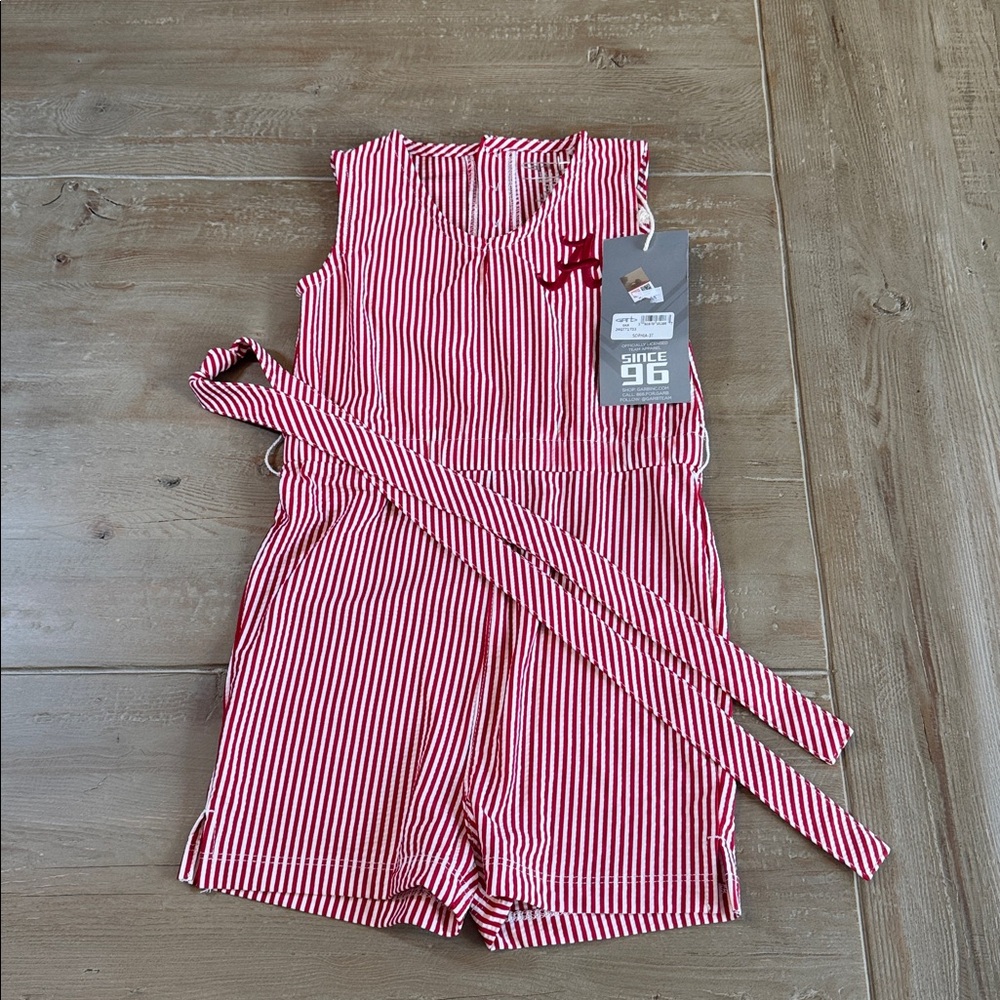 Garb Girls Alabama Script A Sophia Seersucker Romper - Red and White - 3T - NWT